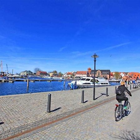 Ferienhaus Waren See 7101 エクステリア 写真